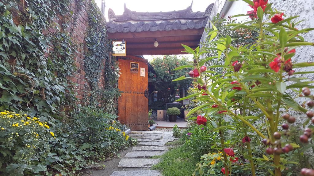Inyeon Hanok Guesthouse Jeonju Luaran gambar