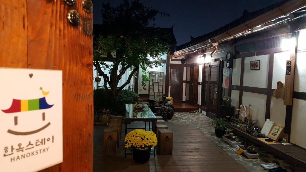 Inyeon Hanok Guesthouse Jeonju Luaran gambar