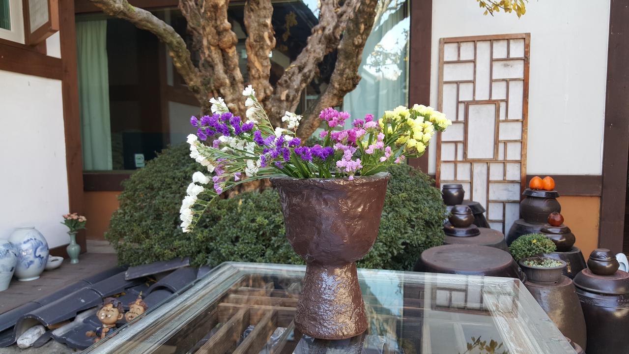 Inyeon Hanok Guesthouse Jeonju Luaran gambar