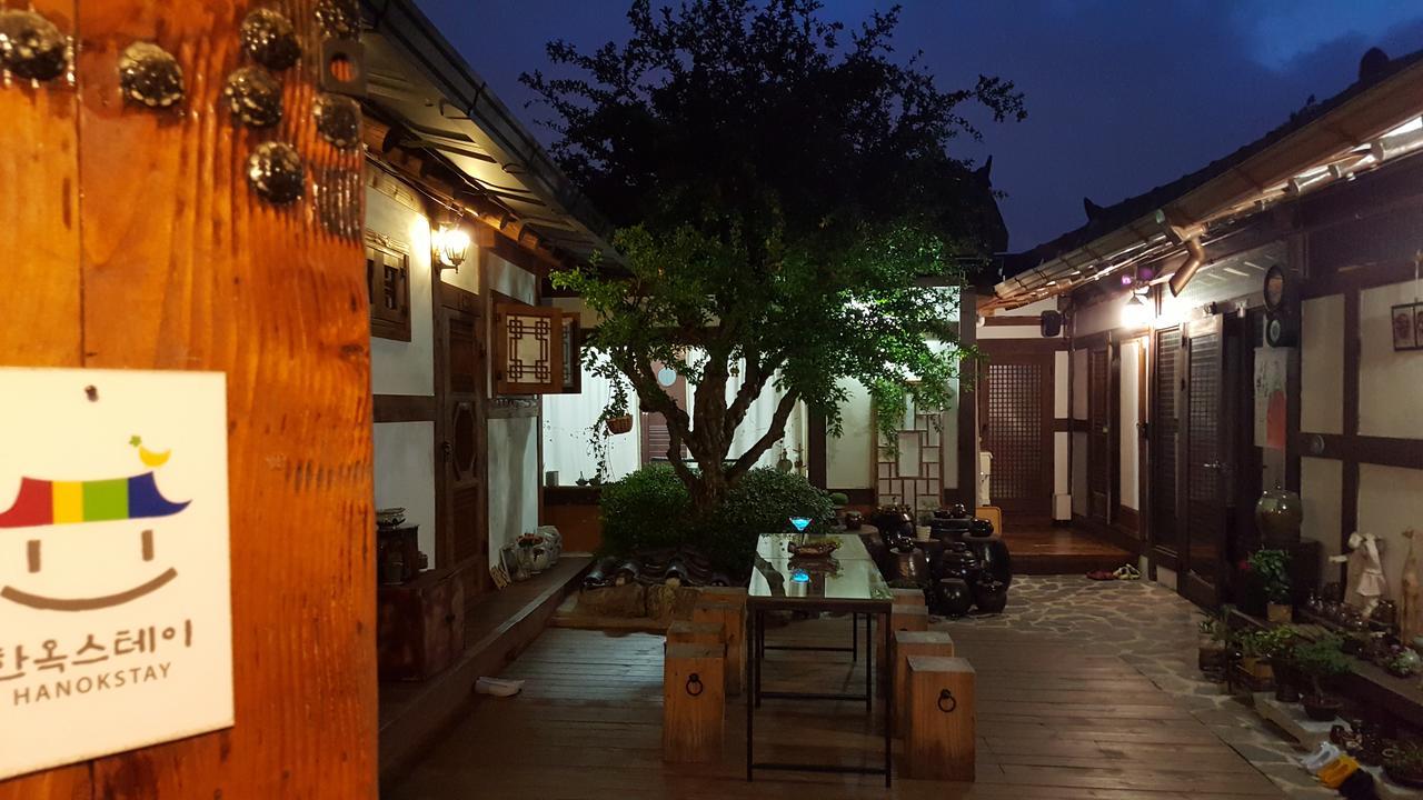 Inyeon Hanok Guesthouse Jeonju Luaran gambar
