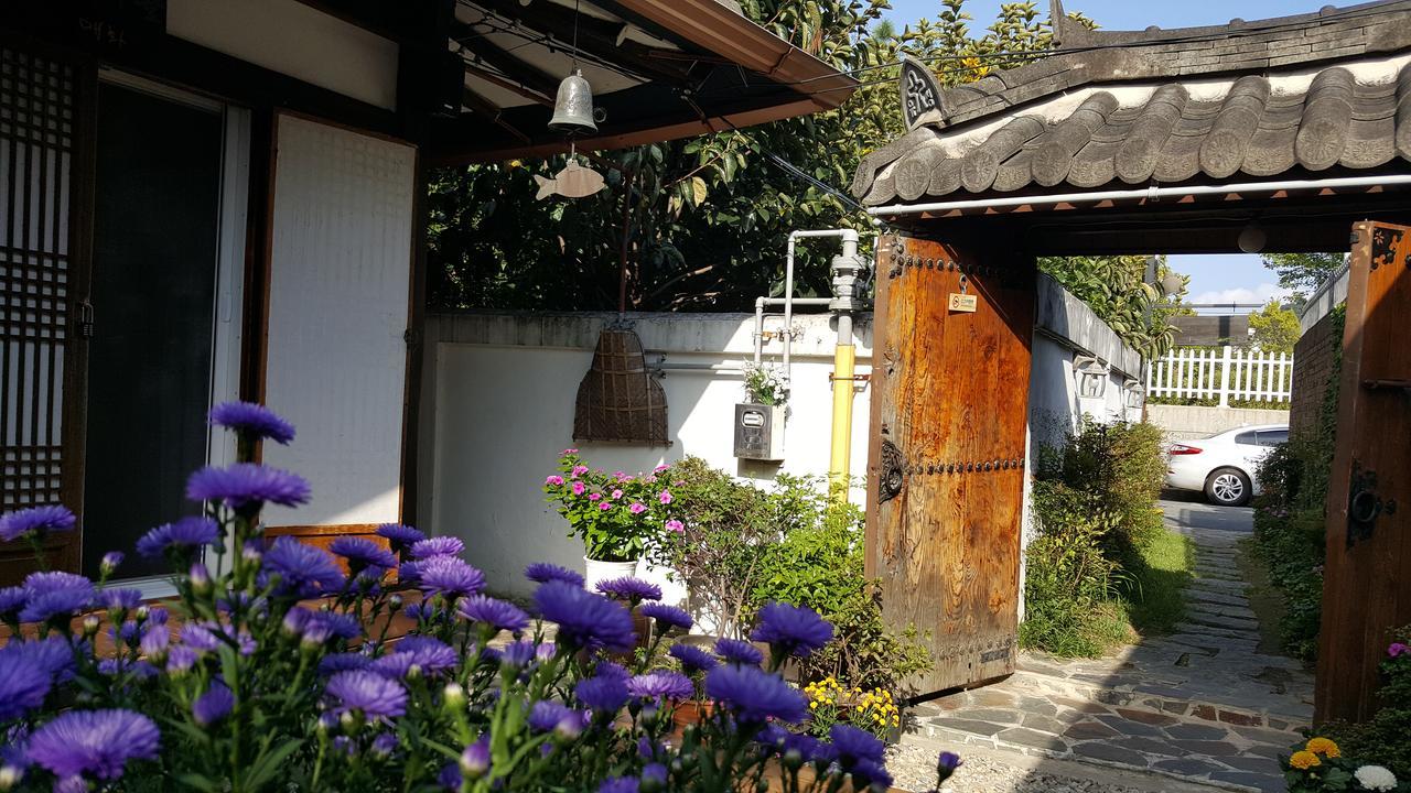 Inyeon Hanok Guesthouse Jeonju Luaran gambar